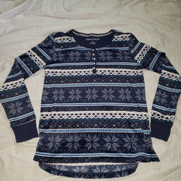 Nautica Pajama Top With Navy/white Snowflake Print - Picture 1 of 7